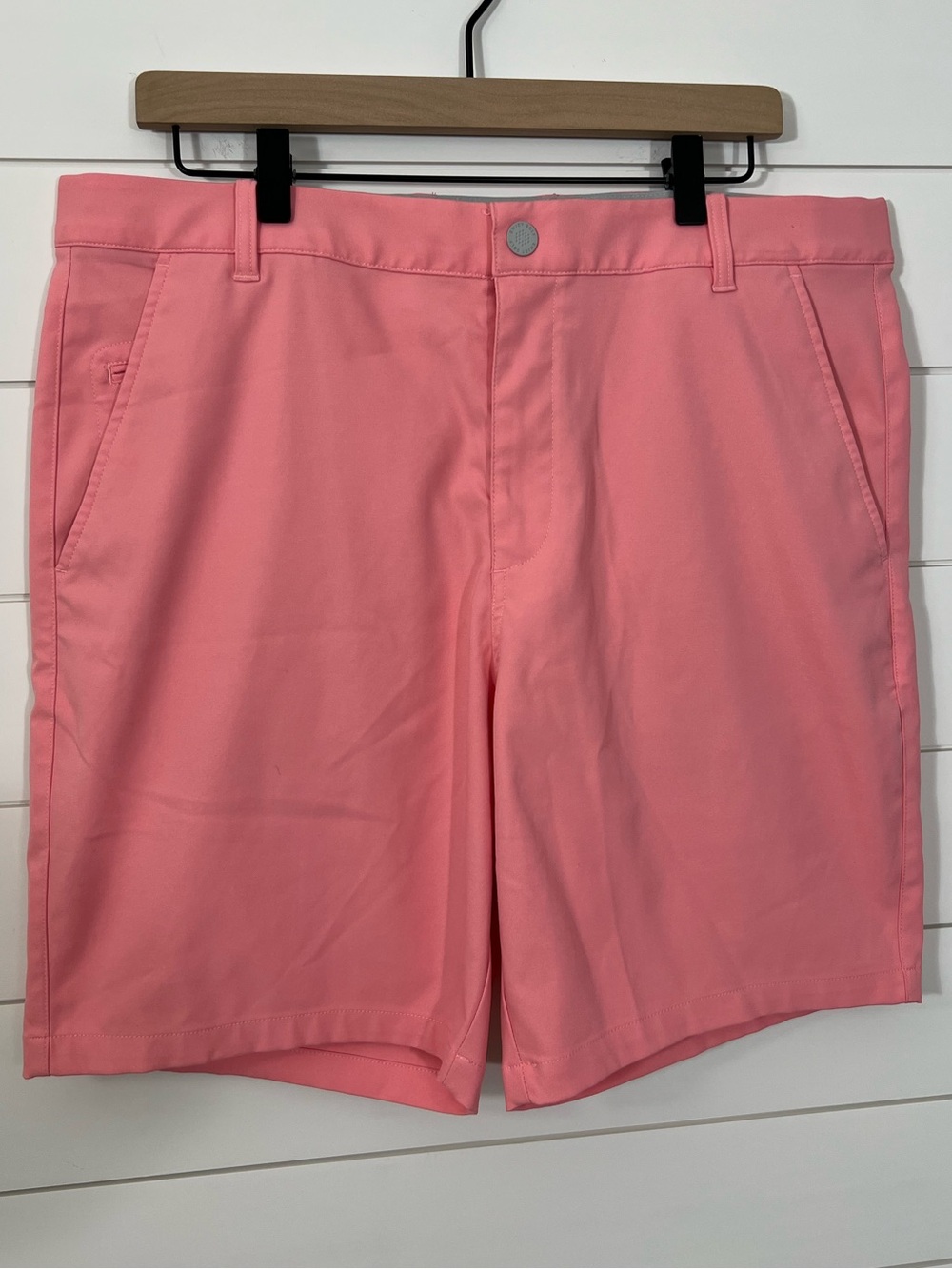 Puma Golf Shorts Men’s Size 36 Pink Stretch Performance UPF 50+ Golf Shorts
